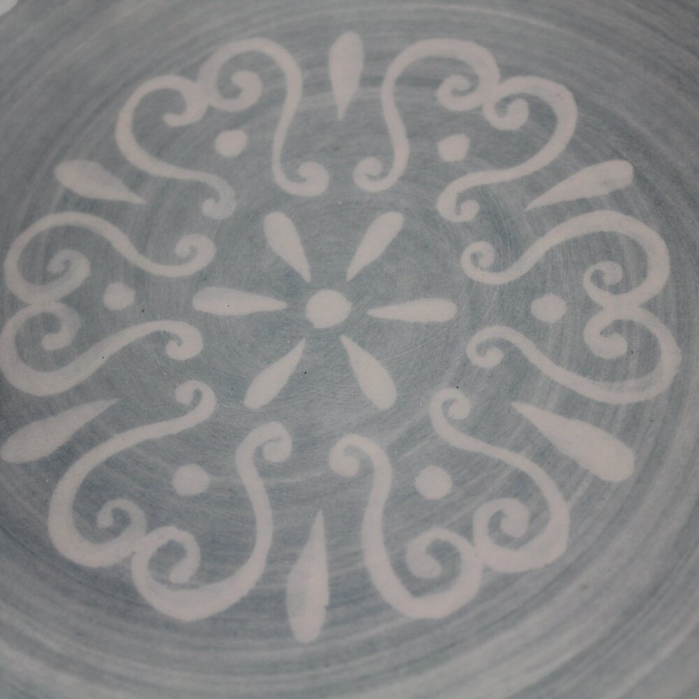 Soho Loft Blue Swirl Rustic Serving Bowl Large Melamine 11.5" Dish White NEW - Picture 4 of 5
